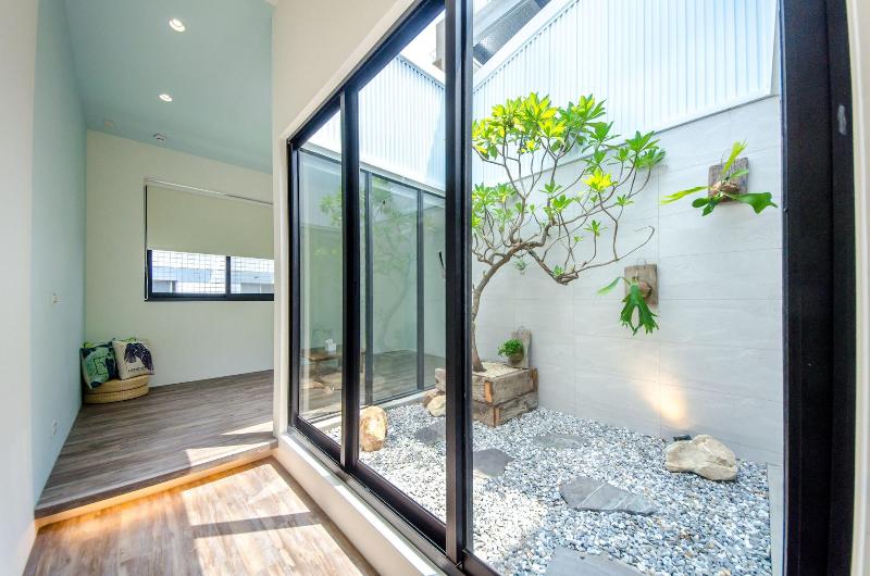 Tainan Tree House image