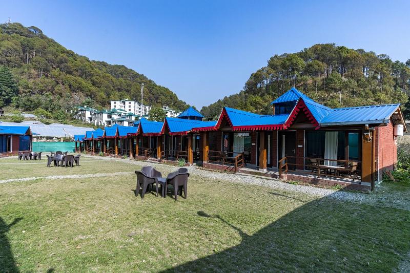 Sol Glow Resort image