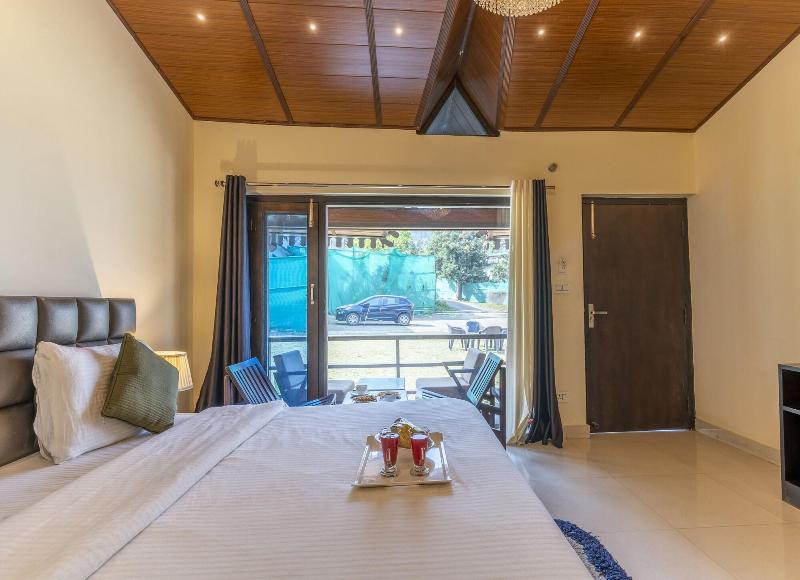 Sol Glow Resort image