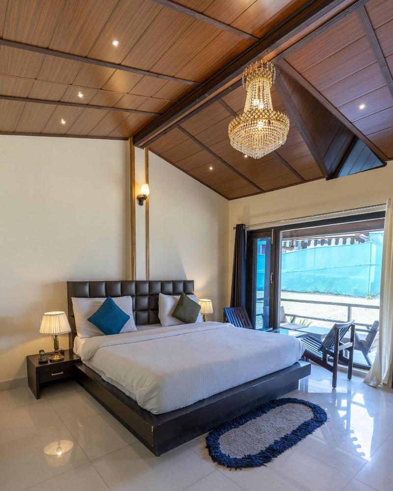 Sol Glow Resort image