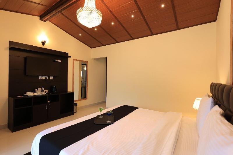 Sol Glow Resort image