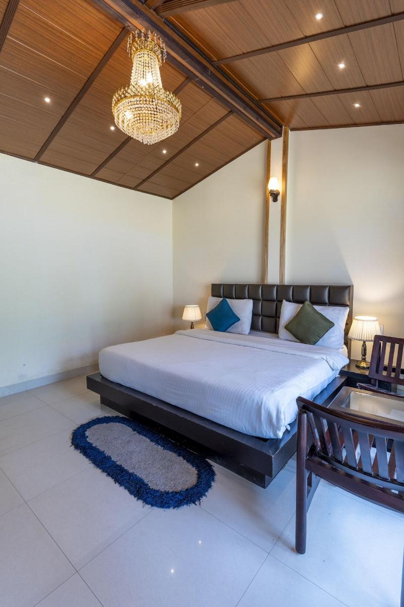 Sol Glow Resort image