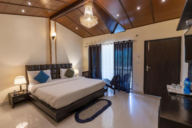 Sol Glow Resort image