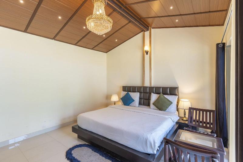 Sol Glow Resort image