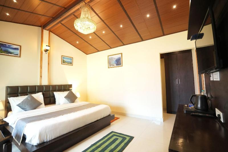 Sol Glow Resort image