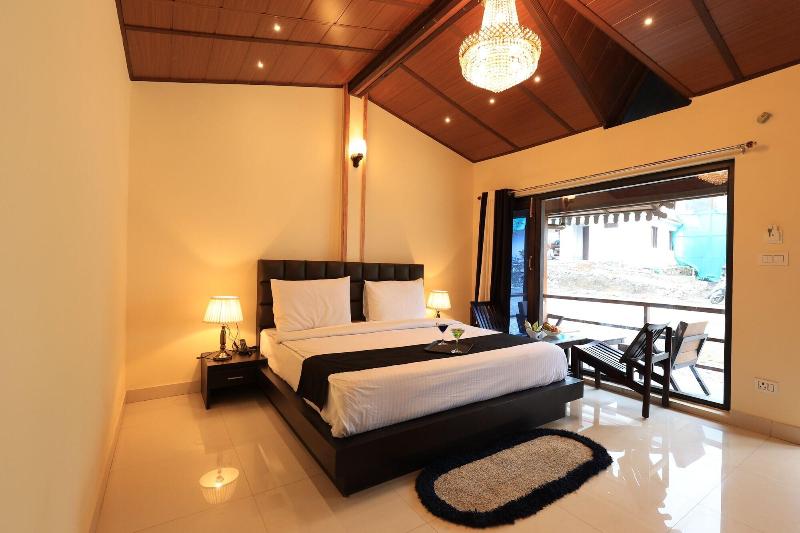 Sol Glow Resort image