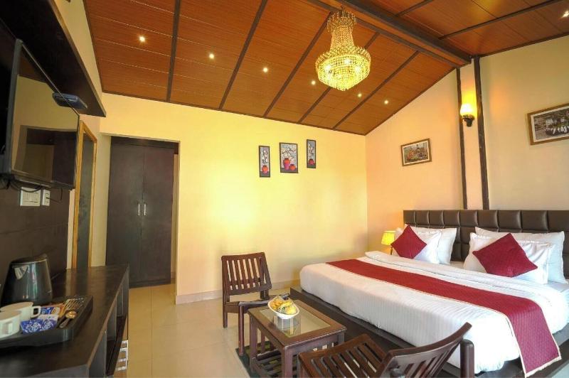 Sol Glow Resort image