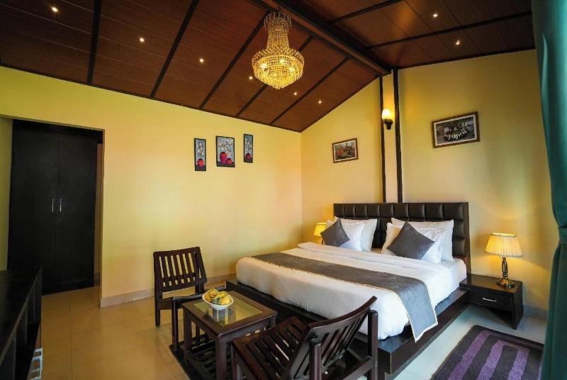 Sol Glow Resort image