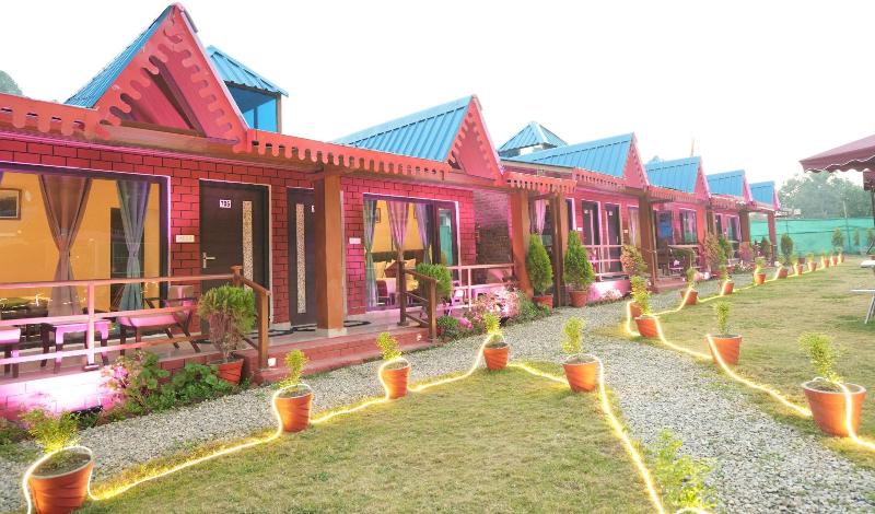 Sol Glow Resort image