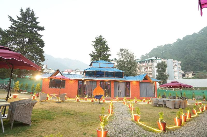 Sol Glow Resort image