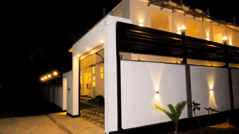 Airport Faith Hotel image