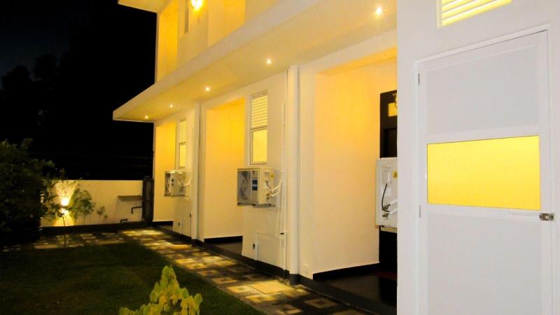 Airport Faith Hotel image