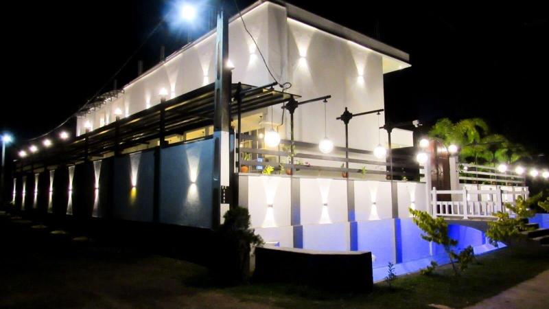Airport Faith Hotel image