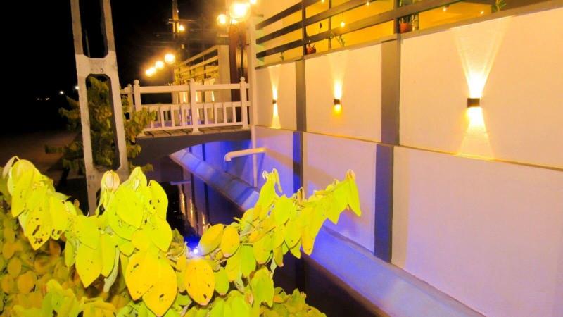 Airport Faith Hotel image