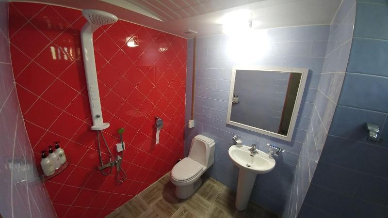 Lol Motel image