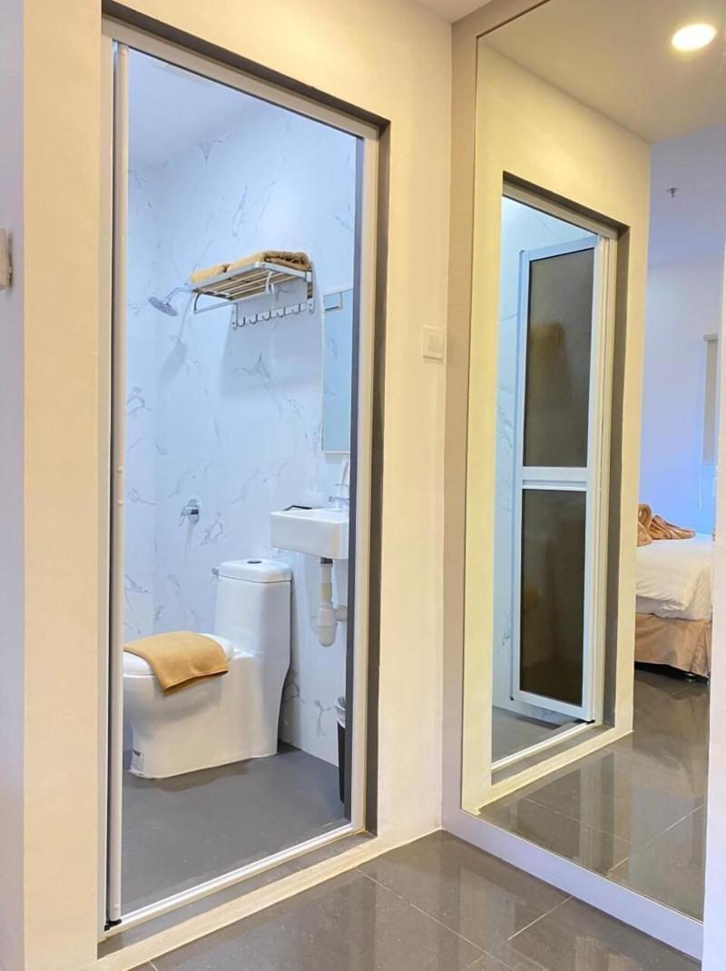 Batam 1 Hotel image