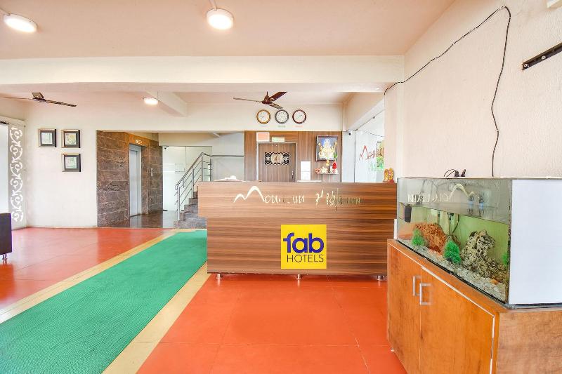 Fabhotel Mountain High Inn image