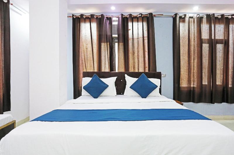 Hotel Raaso Inn Laxminagar By Arrow image