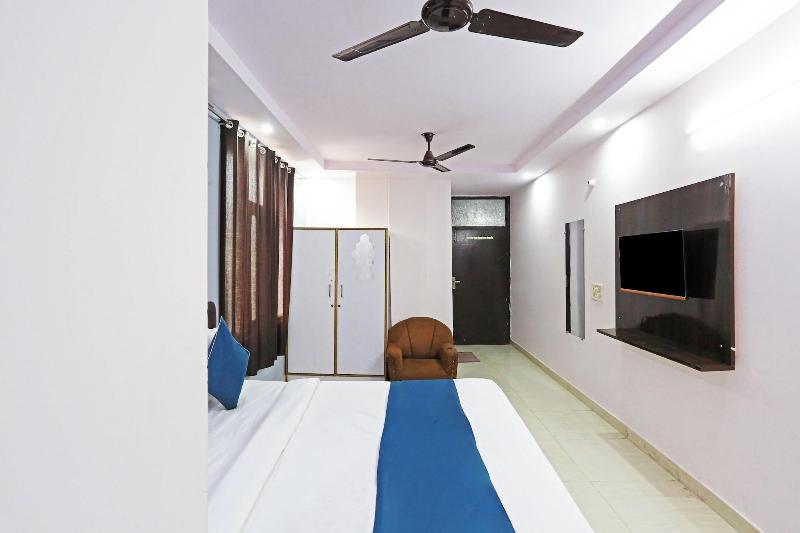 Hotel Raaso Inn Laxminagar By Arrow image