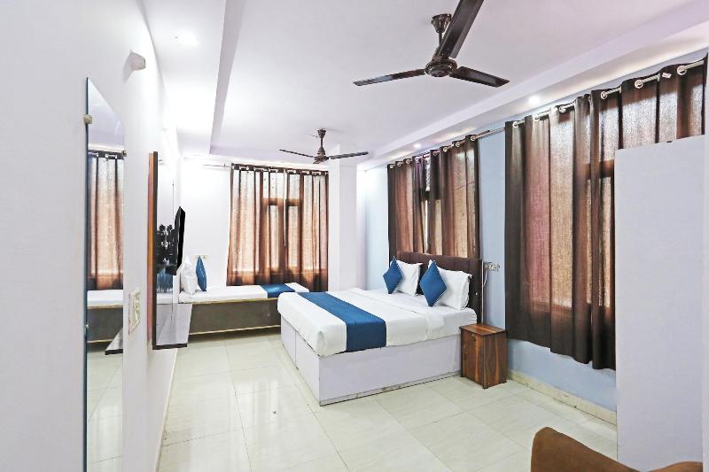 Hotel Raaso Inn Laxminagar By Arrow image