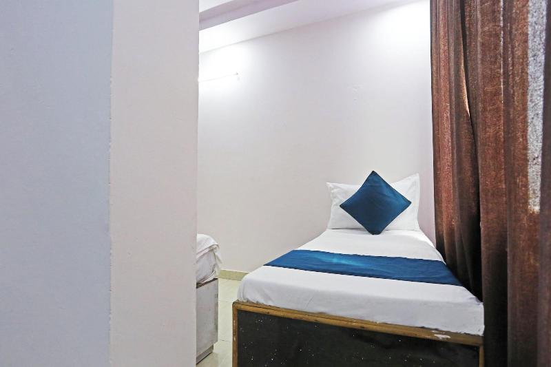 Hotel Raaso Inn Laxminagar By Arrow image