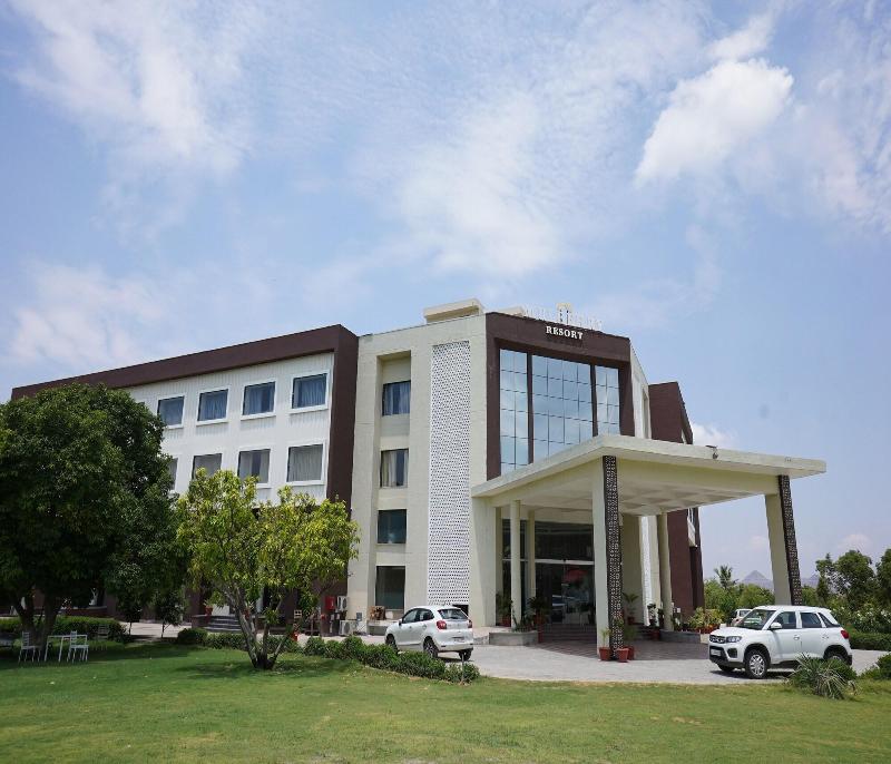 Bamboo Saa Mulberry Resort Pushkar