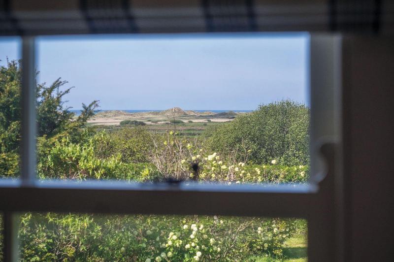 Dollars Cottage 4 Bed Llangennith image