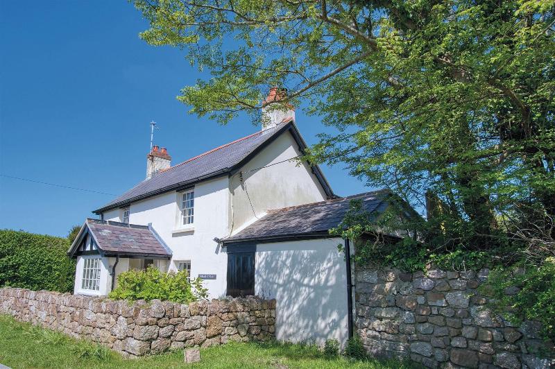 Dollars Cottage 4 Bed Llangennith image