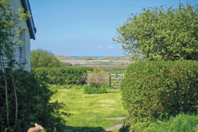Dollars Cottage 4 Bed Llangennith image