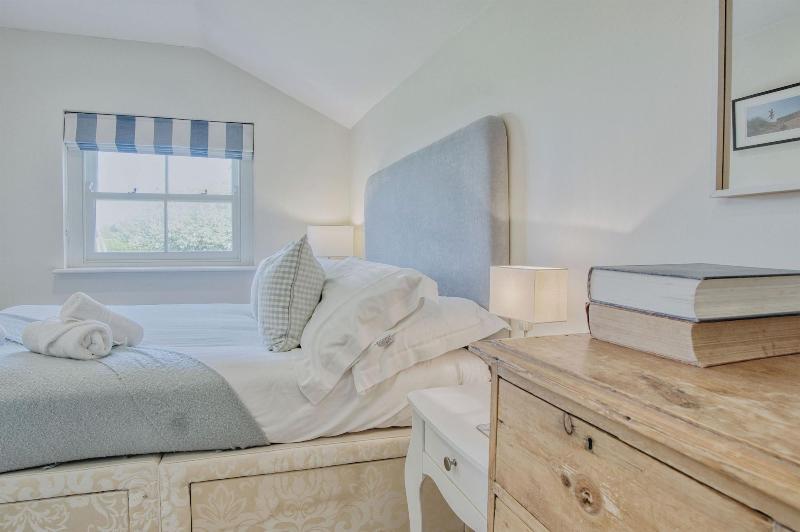 Dollars Cottage 4 Bed Llangennith image