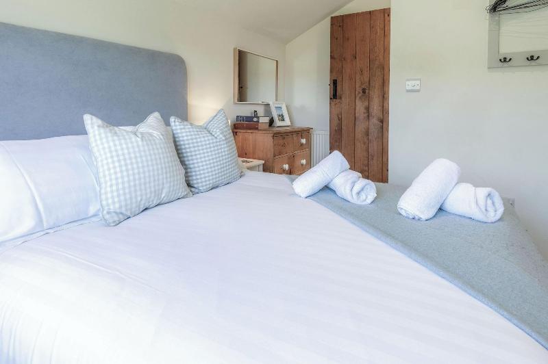Dollars Cottage 4 Bed Llangennith image