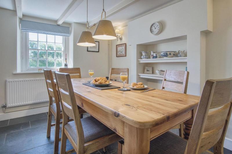 Dollars Cottage 4 Bed Llangennith image