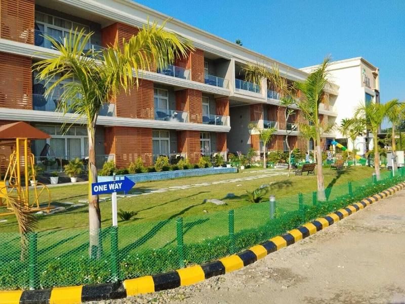 Palm Resorts