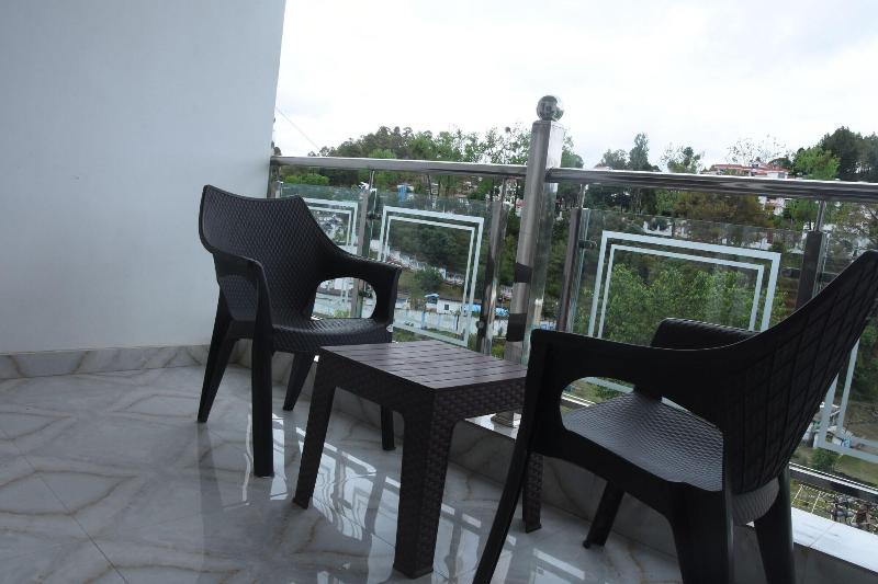 J P Regency image