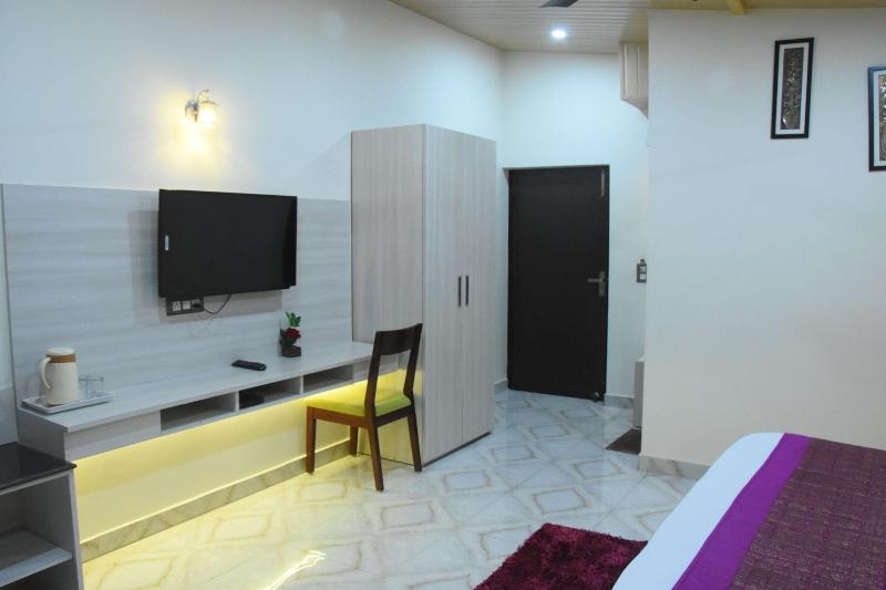 J P Regency image