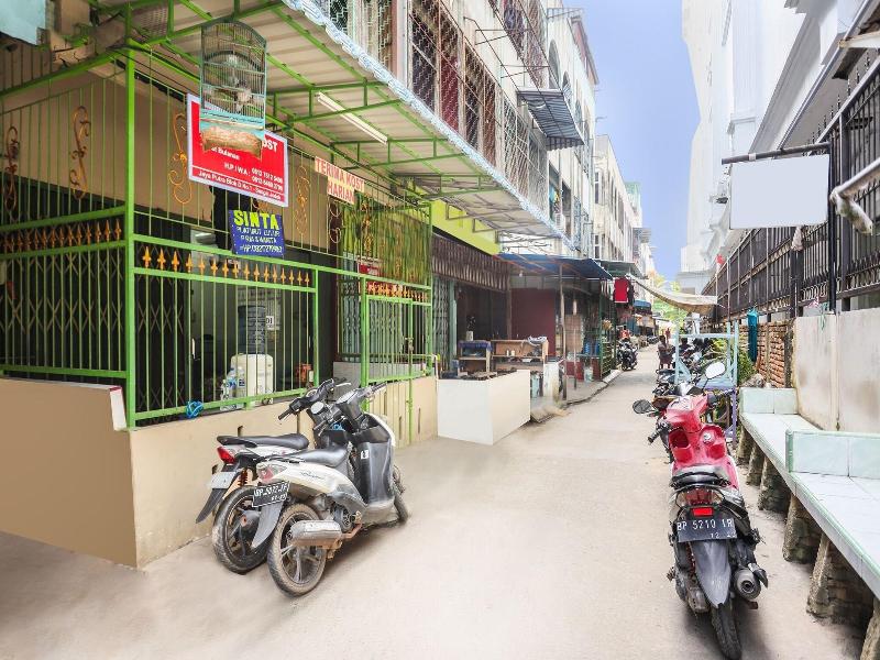 Spot On 92072 Restu Ibu Homestay Syariah image