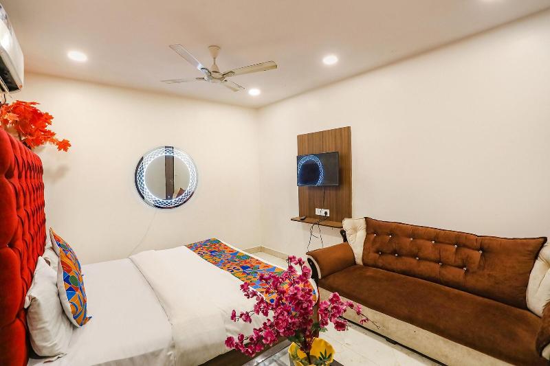 Fabhotel Royal Galaxy I image