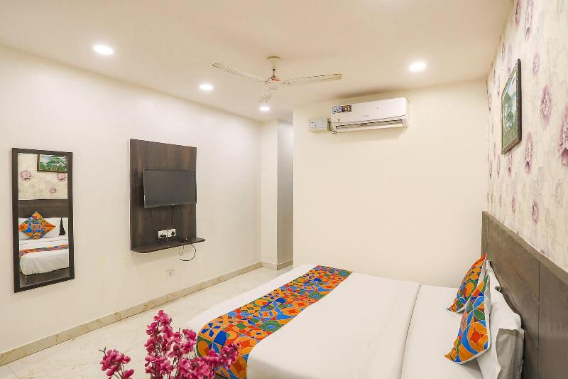 Fabhotel Royal Galaxy I image
