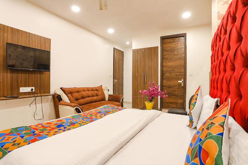 Fabhotel Royal Galaxy I image
