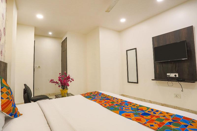 Fabhotel Royal Galaxy I image