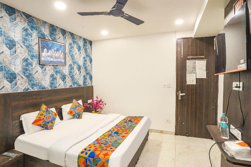 Fabhotel Royal Galaxy I image