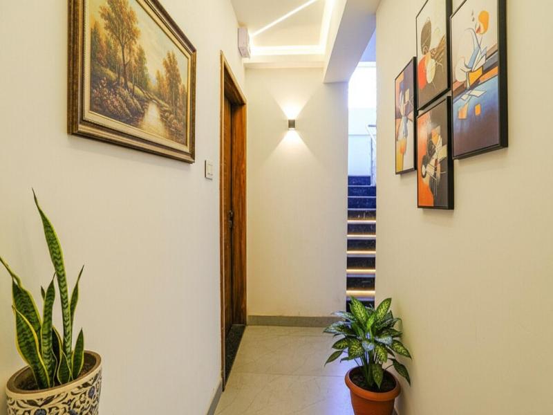 Fabhotel Crystal Inn image