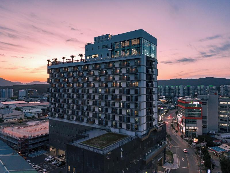Gyeong Ju The Terrace Hotel image