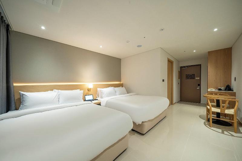 Gyeong Ju The Terrace Hotel image