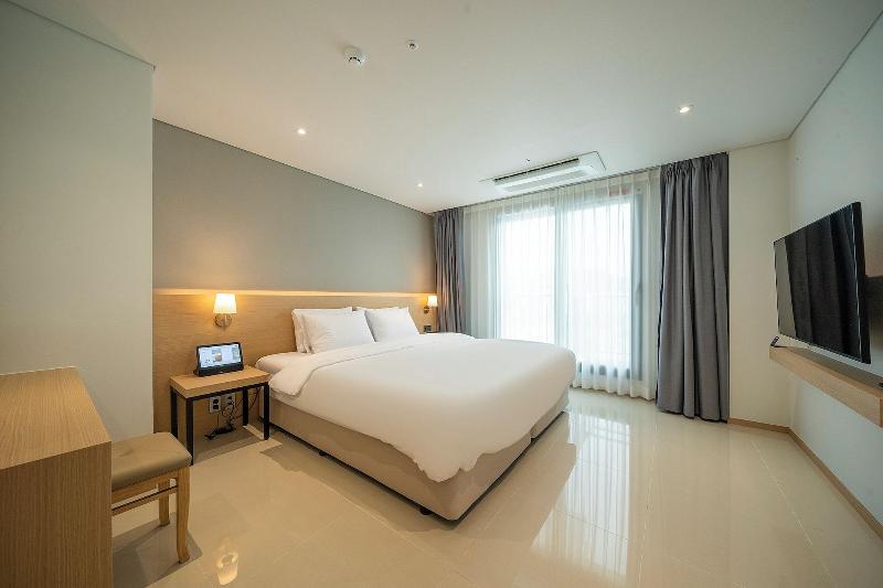 Gyeong Ju The Terrace Hotel image