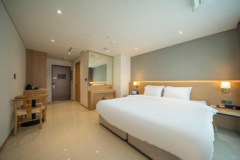 Gyeong Ju The Terrace Hotel image