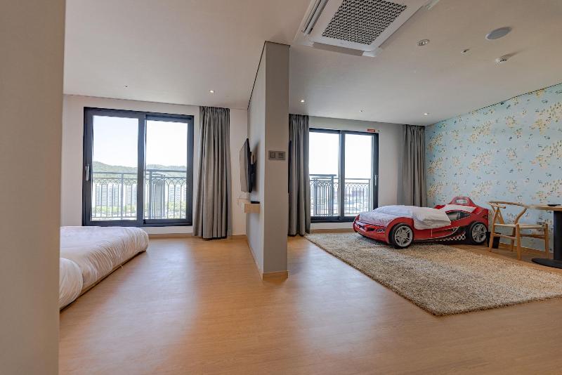 Gyeong Ju The Terrace Hotel image