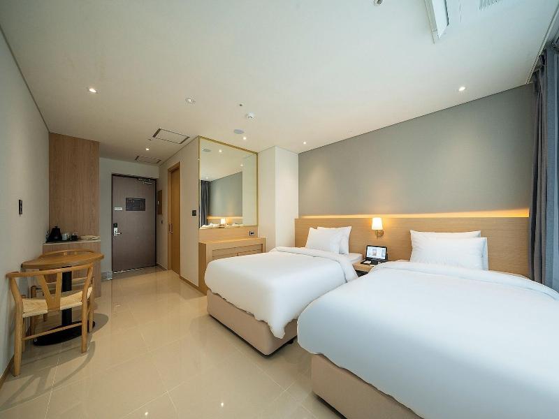 Gyeong Ju The Terrace Hotel image