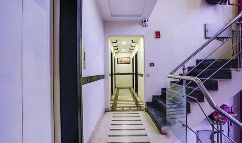 Fabhotel Blue Moon Home Stay image