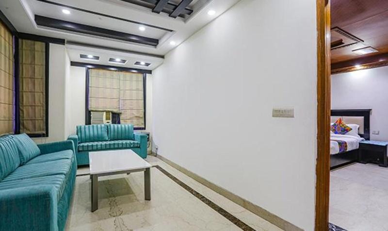 Fabhotel Blue Moon Home Stay image